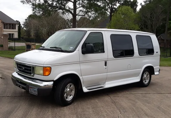 2003 FORD E-450 PROBLEMS